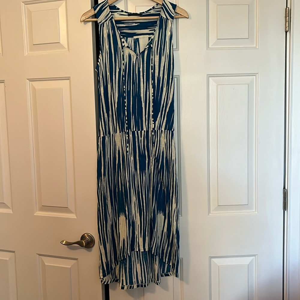 Velvet brand- lightweight jersey dress- size small